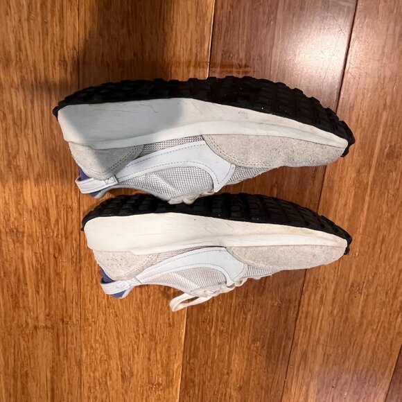 Womens Nike Waffle Trainers - Picture 3 of 4